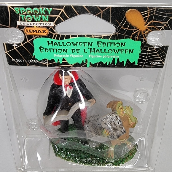 New Retired 2007 LEMAX Halloween Spooky Town "Vampire" Halloween Edition - Picture 3 of 3